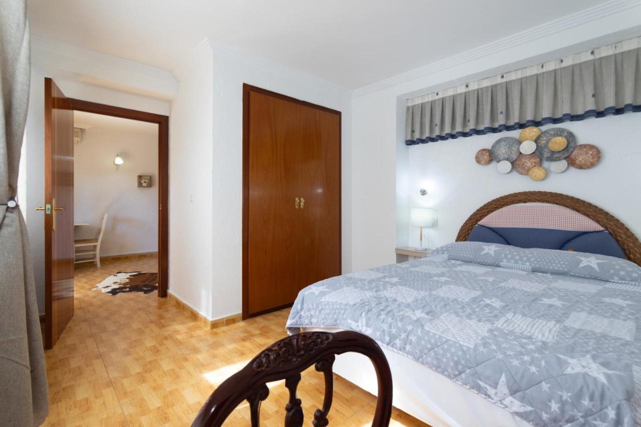 Unique Apartahotel 4-1 Torrevieja Bagian luar foto
