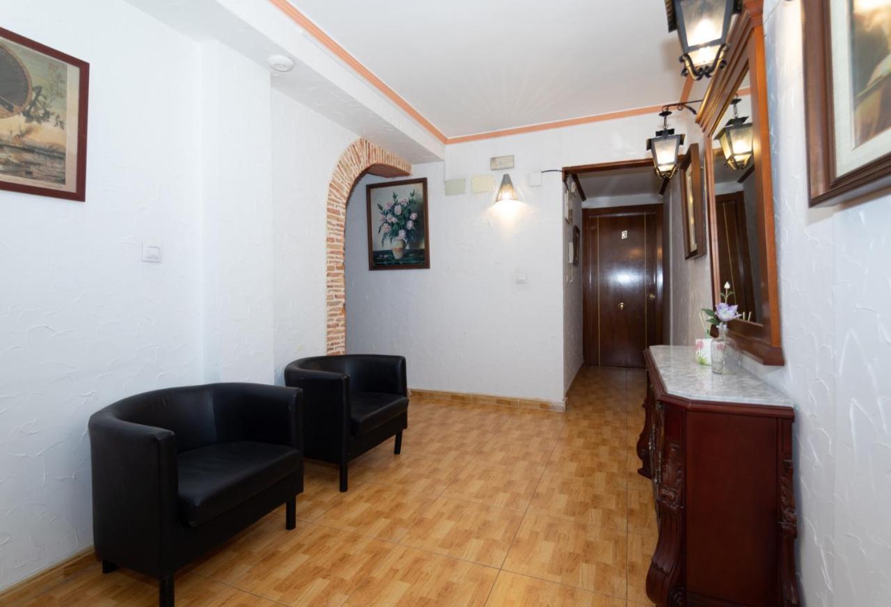 Unique Apartahotel 4-1 Torrevieja Bagian luar foto