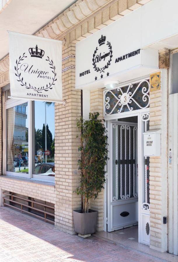 Unique Apartahotel 4-1 Torrevieja Bagian luar foto
